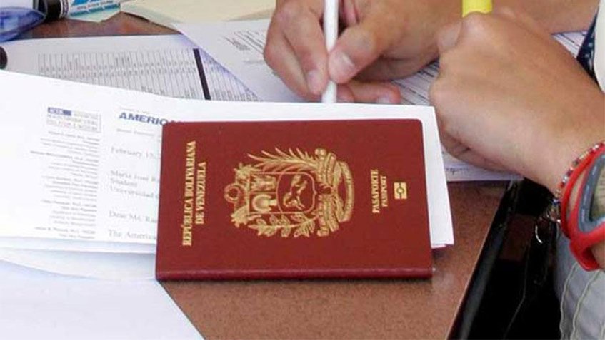 Conceden permiso especial a venezolanos para residir y trabajar en Perú